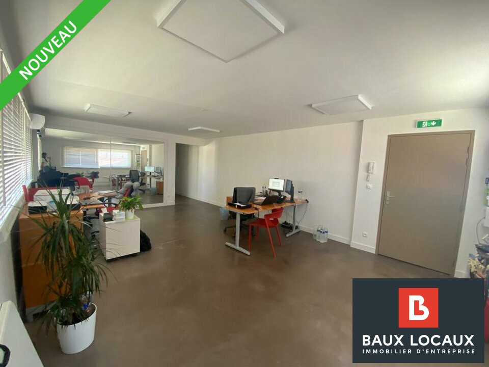 LOCATION BUREAUX 50M² A VEDENE