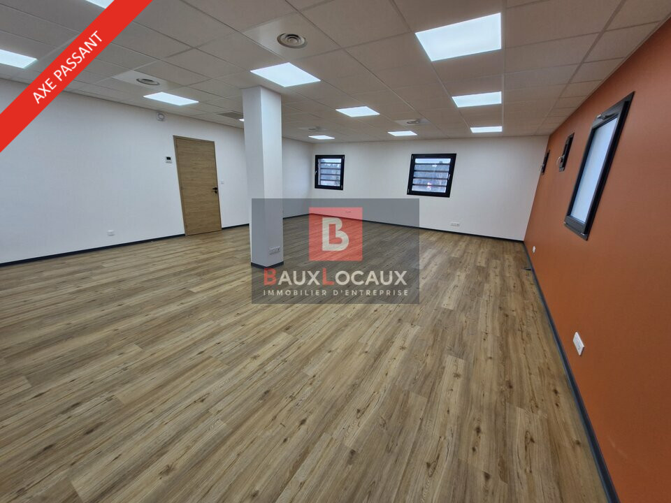 BUREAUX à Louer
