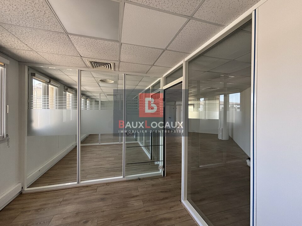 BUREAUX à Louer