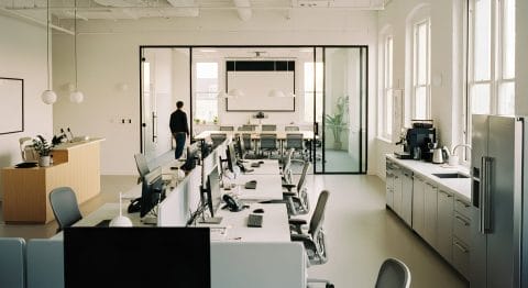 Location de bureaux (usage professionnel) avec Baux Locaux