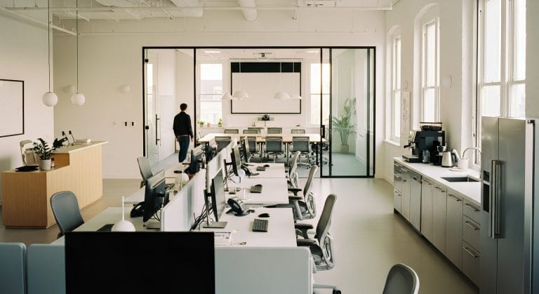 Location de bureaux (usage professionnel) avec Baux Locaux