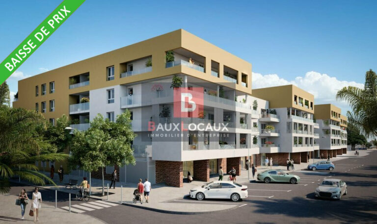Locaux commerciaux à vendre à Port-Saint-Louis-Du-Rhône de 126 m²