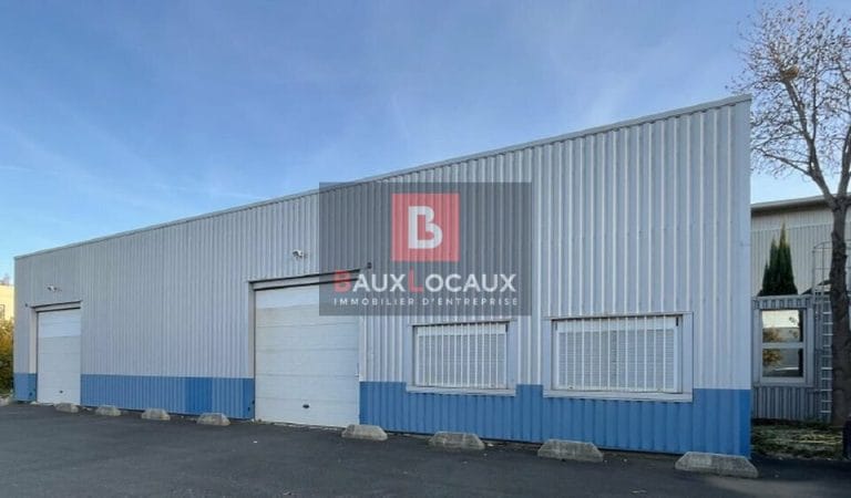 Entrepôt / Logistique & Locaux d'activité à louer à Gallargues Le Montueux de 430 m²