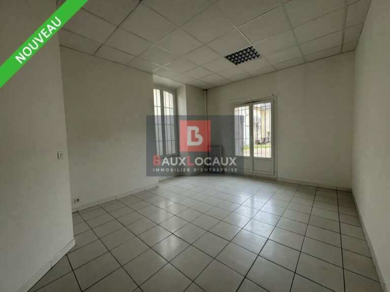 Bureaux à louer à Le Pontet de 18 m²