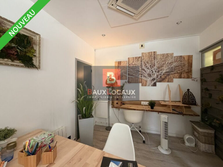 Bureaux à vendre à Montfavet de 193 m²