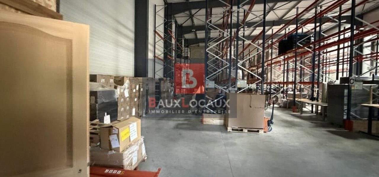 Entrepôt / Logistique & Locaux d'activité à louer à Caumont-Sur-Durance de 410 m² — photo 4