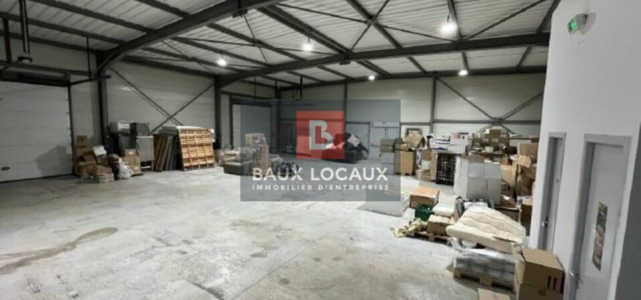 Entrepôt / Logistique & Locaux d'activité à louer à Gallargues Le Montueux de 430 m² — photo 2
