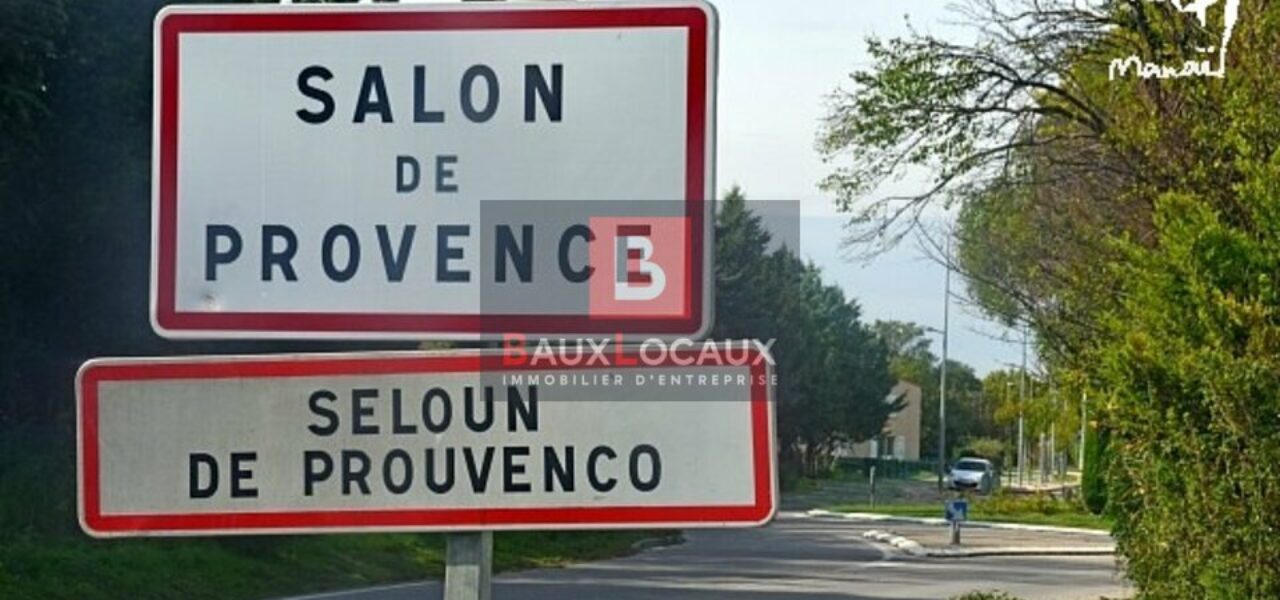 Terrains à vendre à Salon De Provence de 2300 m² — photo 3