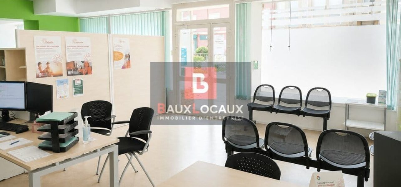 Locaux commerciaux à louer à Miramas de 190 m²