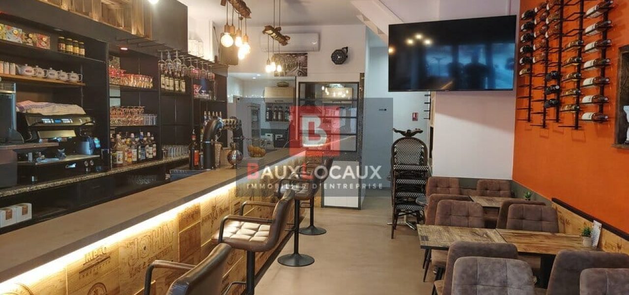 Fonds de commerce à vendre à Eyguières de 47 m² — photo 2