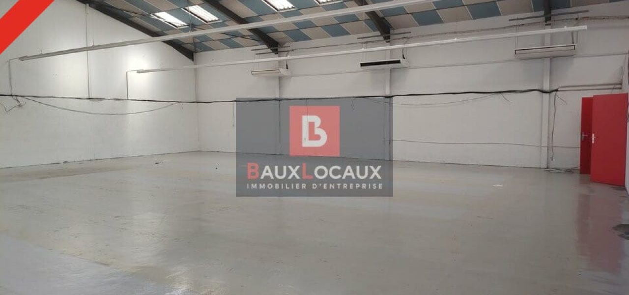 Entrepôt / Logistique & Locaux d’activité à louer à Salon-De-Provence de 300 m²