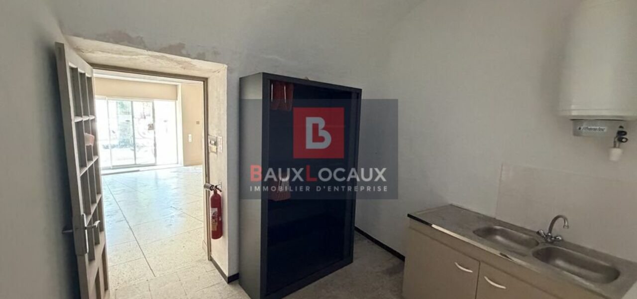 Locaux commerciaux à louer à Orgon de 30 m² — photo 3
