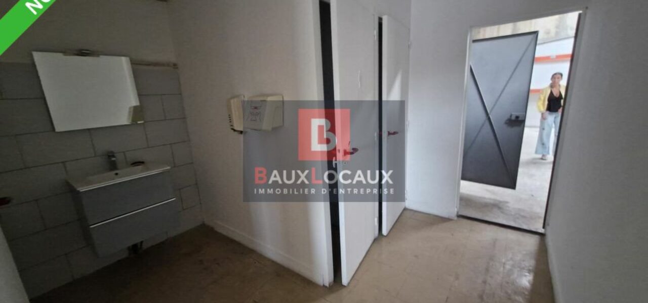 MIXTE ACTIVITES-BUREAUX à LOUER — photo 6