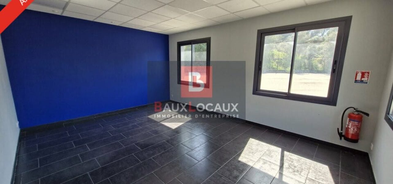Bureaux à louer à Martigues de 900 m² — photo 2
