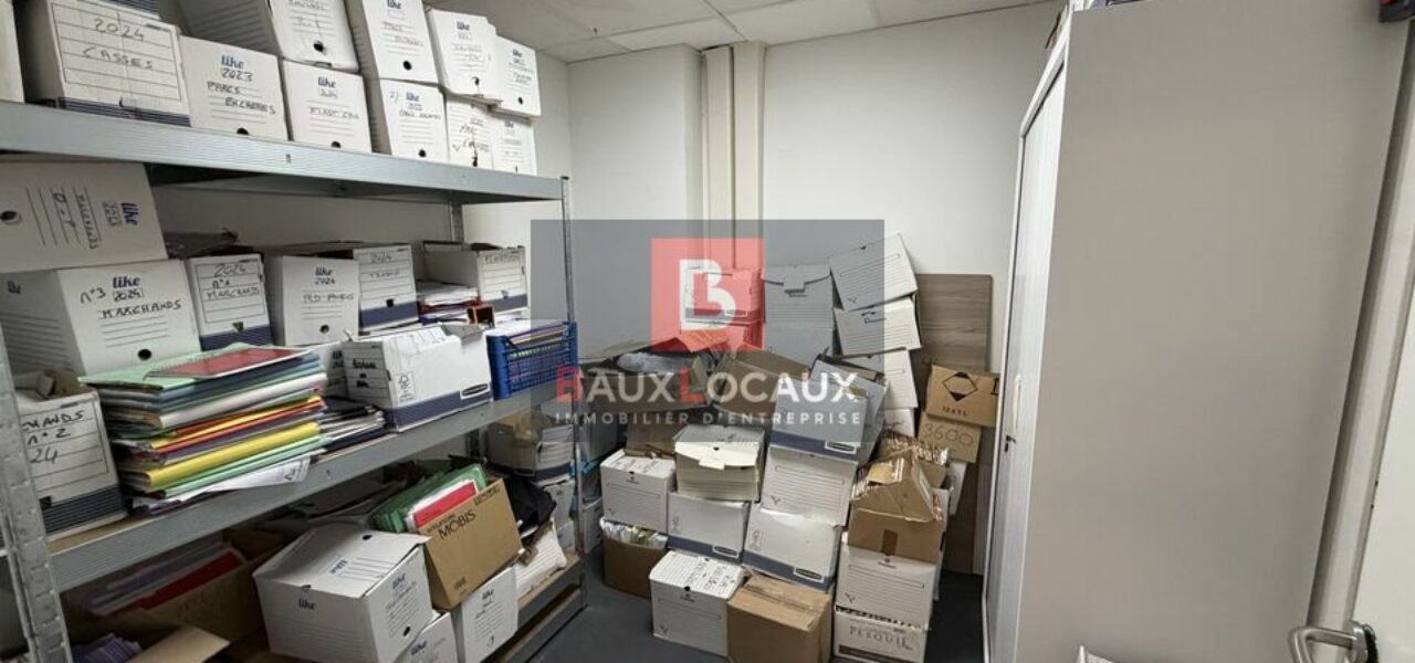 Locaux commerciaux à louer à Avignon de 2100 m² — photo 12