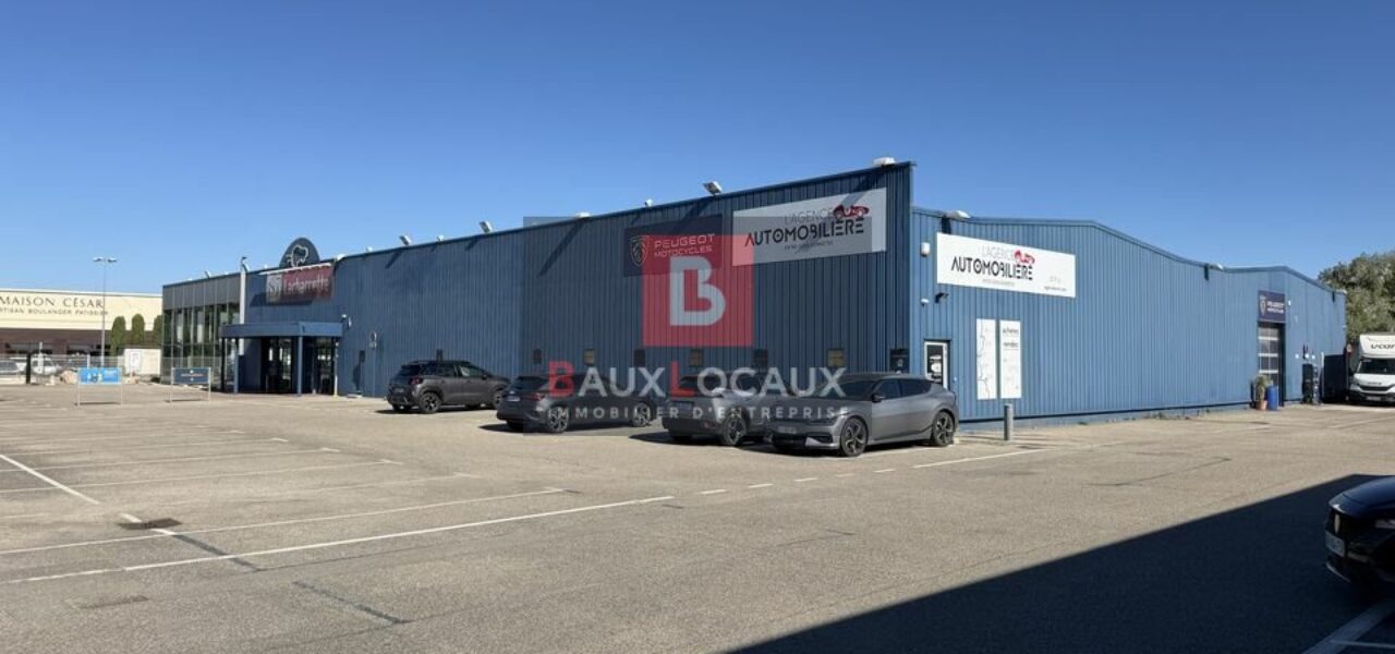 Locaux commerciaux à louer à Avignon de 2100 m² — photo 4