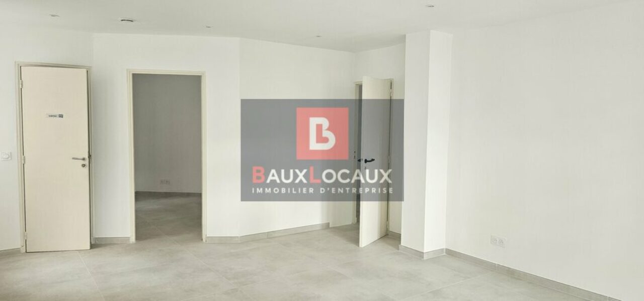 Locaux commerciaux à louer à Carpentras de 65 m² — photo 3