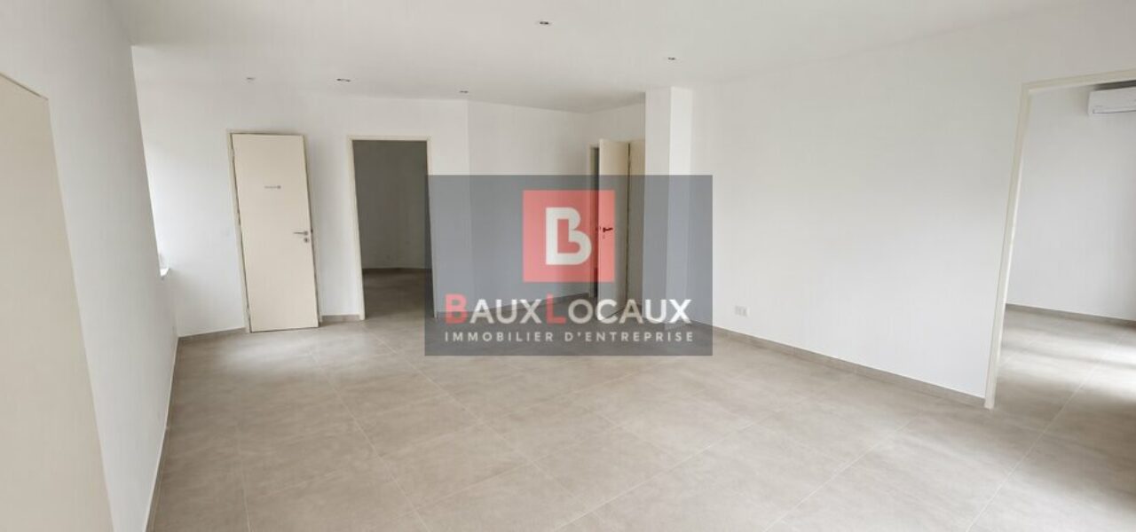 Locaux commerciaux à louer à Carpentras de 65 m² — photo 4