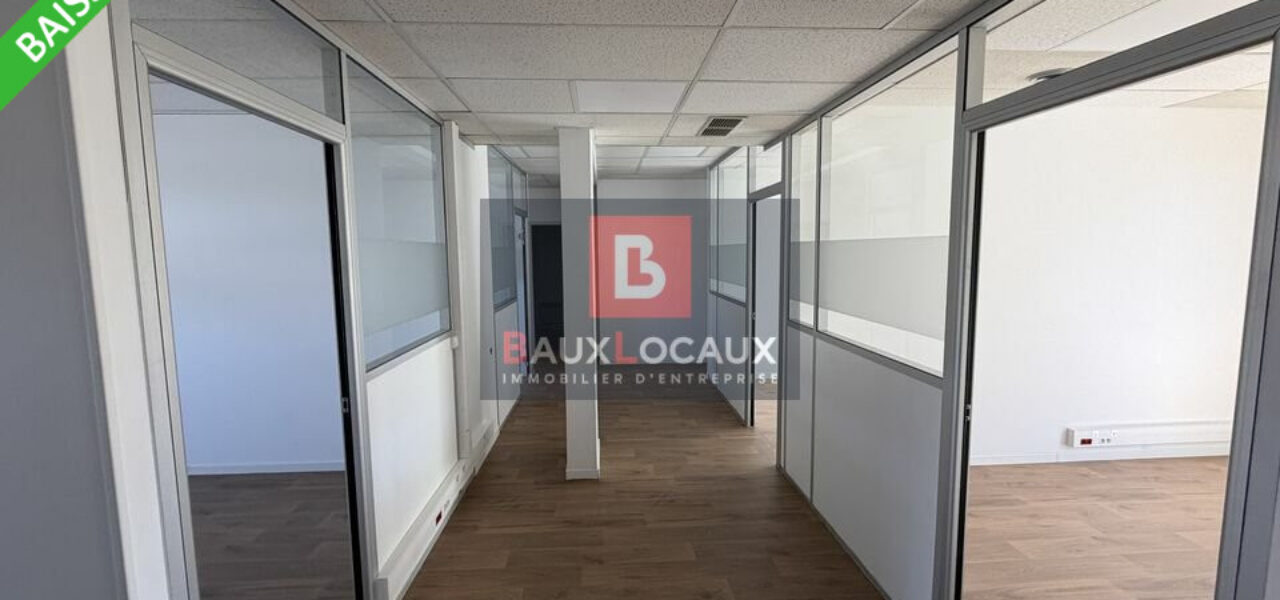 Bureaux à louer à Le Pontet de 148 m²