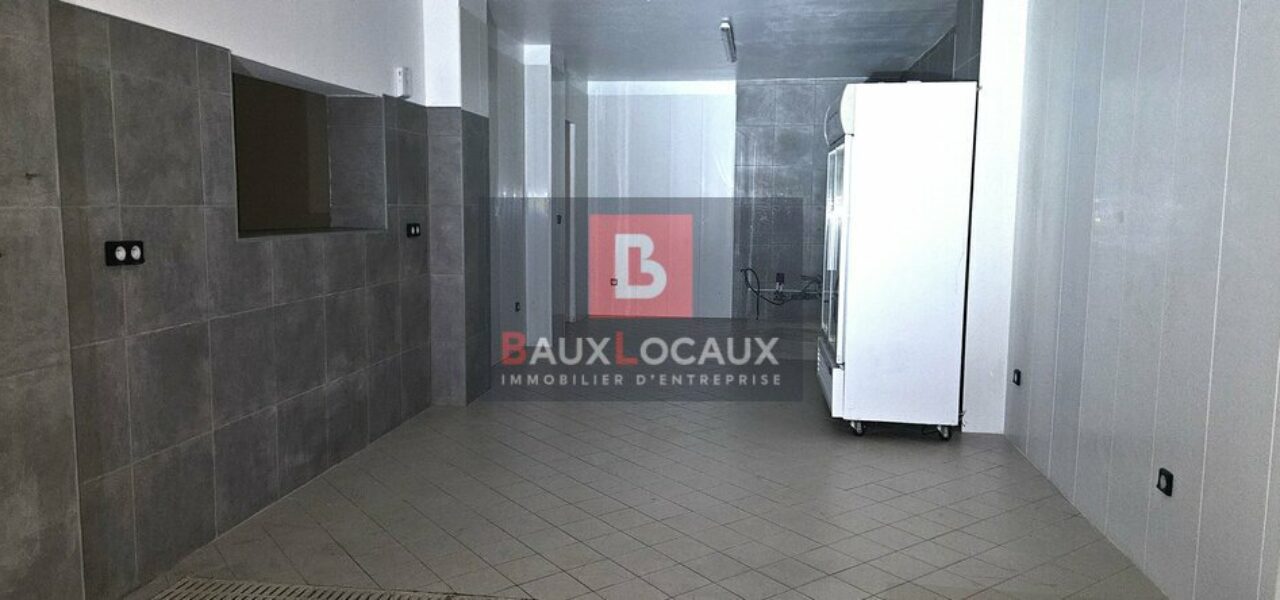 Locaux commerciaux à louer à Carpentras de 140 m² — photo 3