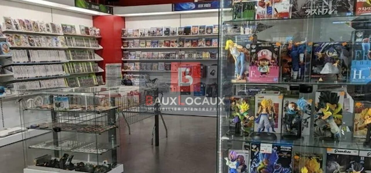 Locaux commerciaux à louer à Ales de 404 m² — photo 4