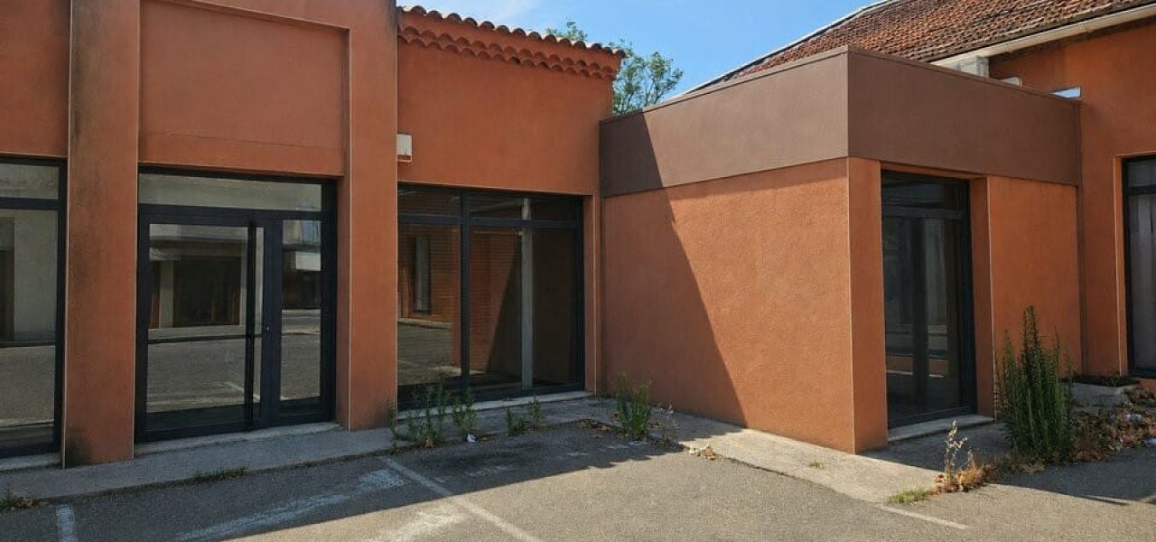 Locaux commerciaux à louer à Carpentras de 130 m² — photo 2