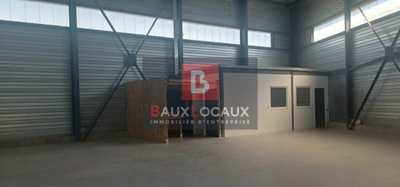 Entrepôt / Logistique & Locaux d'activité à louer à Garons de 238 m² — photo 3