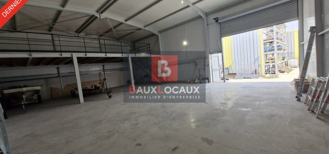 MIXTE ACTIVITES-BUREAUX à LOUER — photo 4