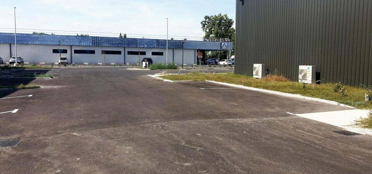 Locaux commerciaux à louer à Monteux de 100 m² — photo 3