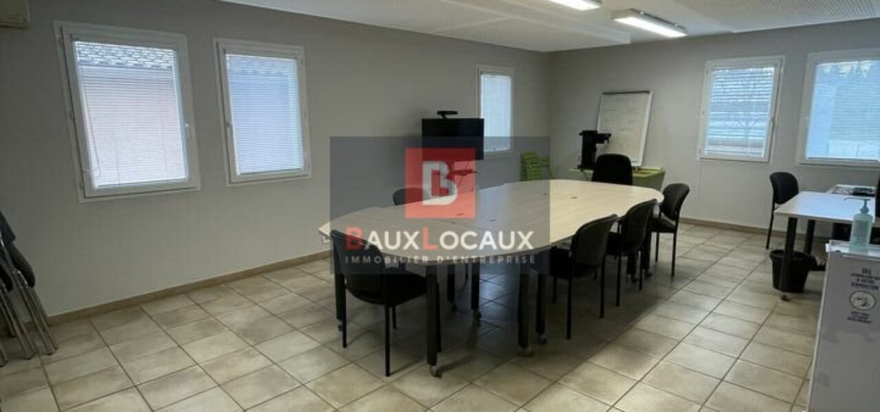 Bureaux à louer à Monteux de 250 m² — photo 5