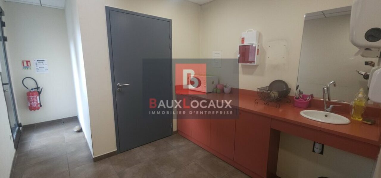 Locaux commerciaux à vendre à Carpentras de 165 m² — photo 3