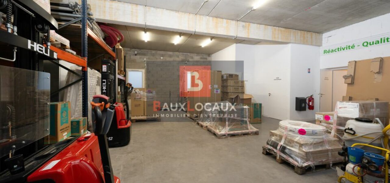 Entrepôt / Logistique & Locaux d'activité à louer à Salon De Provence de 90 m²