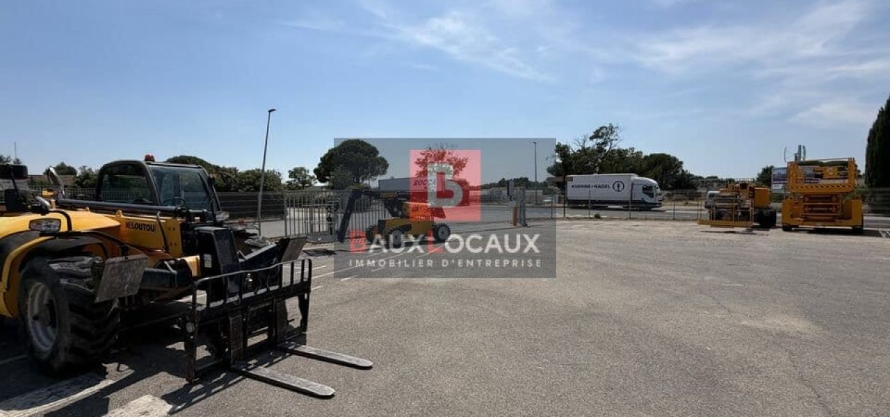 Entrepôt / Logistique & Locaux d'activité à louer à Vedène de 587 m² — photo 10