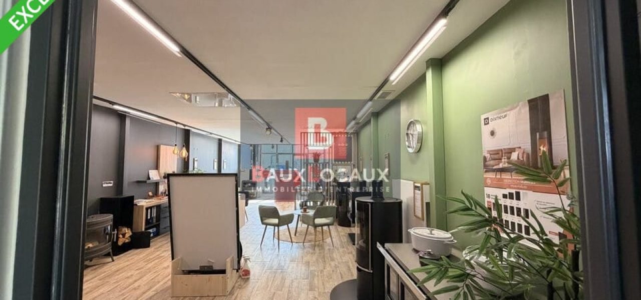 Locaux commerciaux à louer à Vedene de 260 m²