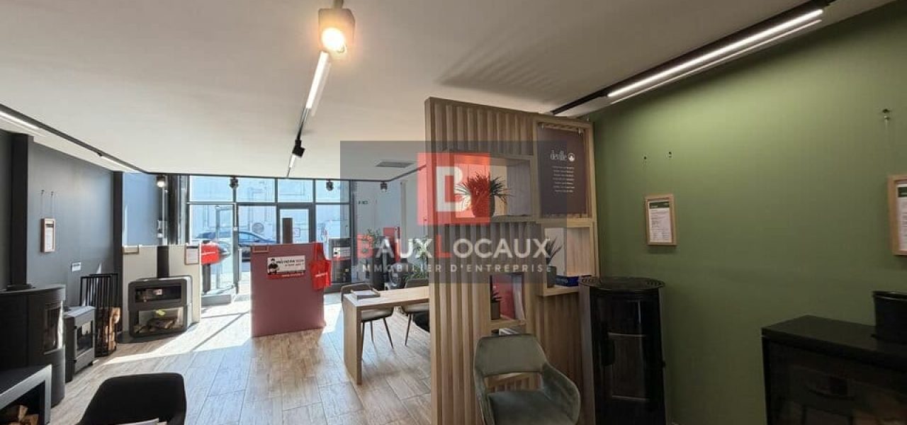 Locaux commerciaux à louer à Vedene de 260 m² — photo 2