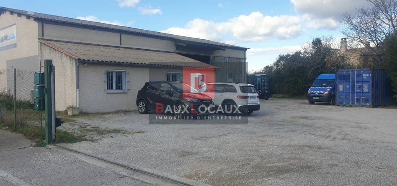 Entrepôt / Logistique & Locaux d'activité à louer à Salon De Provence de 238 m² — photo 2