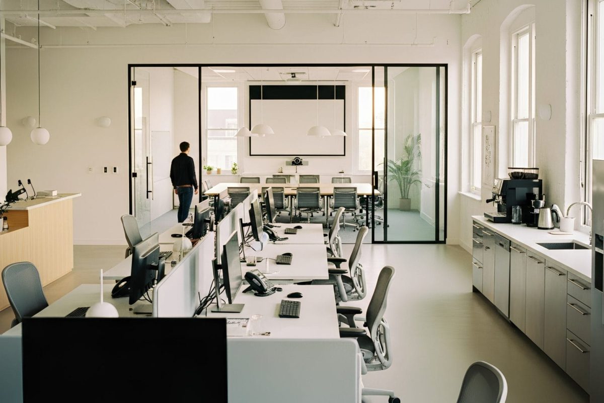 Location de bureaux (usage professionnel) avec Baux Locaux